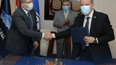 هيئة قناة السويس توقع بروتوكول تعاون لدخول منظومة التأمين الصحي الشامل