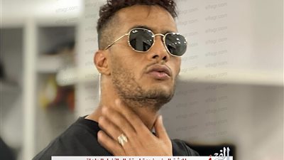 محمد رمضان يرقص مع المضيفات بطائرته الخاصة 