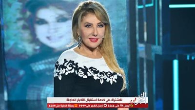 نادية الجندي في أحدث إطلالتها بالأبيض والأسود