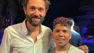 عمر كمال ينشر صورة جديدة له مع كريم محمود عبد العزيز ويعلق 