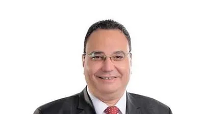 استشاري عن الشامتين بحريق الجونة: يحتاجون إلى مصحة نفسية