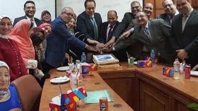 كلية السياسة والاقتصاد بجامعة السويس تدشين مجلتها العلمية 