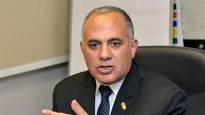 وزير الري يحذر من الإدارة الأحادية لسد ضخم مثل 