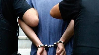 تجديد حبس عاطل لإتجاره في النقد الأجنبي بالإسكندرية