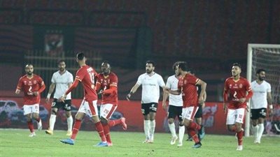 سلبية المسحة الطبية للاعبي الأهلي قبل مواجهة الحرس الوطني 