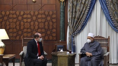 في ذكرى مولده.. الأزهر يدعو للتمسك بأخلاق النبي والاهتداء بسنته وسيرته