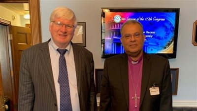 رئيس الطائفة الإنجيلية يكشف لـ