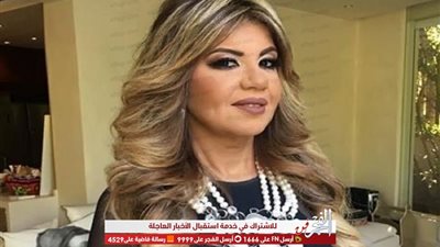 بوسي شلبي بنفس إطلالة أمينة خليل في ثالث أيام مهرجان الجونة 