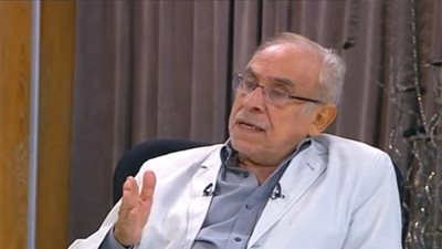 كل ما تريد معرفته عن السيناريست الراحل كرم النجار