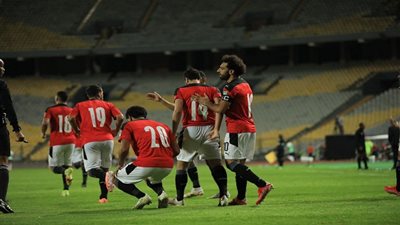 اتحاد الكرة يطلب حضور 30 ألفا في مباراة مصر والجابون