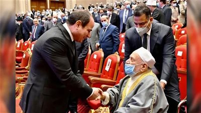 أحمد عمر هاشم: الرئيس السيسي غيور على دينه ووطنه