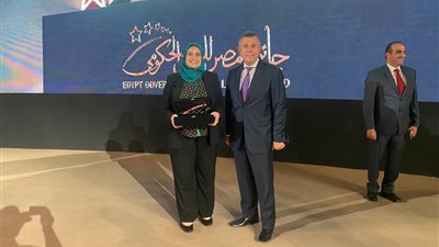 عين شمس: فوز كلية الحاسبات بالمركز الأول بمسابقة جائزة التميز الحكومي