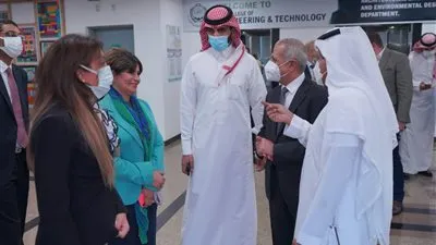 وزير النقل السعودي يزور فرع الأكاديمية العربية بالقرية الذكية