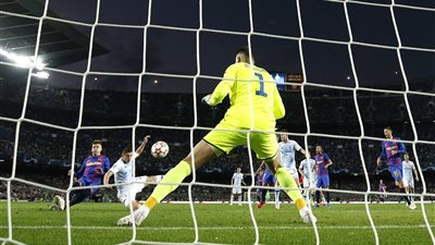 شاهد أهداف مباراة برشلونة ودينامو كييف في دوري أبطال أوروبا