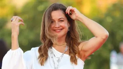 ريا أبي راشد تخطف الأنظار في أحدث ظهور لها عبر 