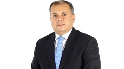 برلماني يفجر مفاجأة بشأن واقعة مصرع 19 شخصا على الطريق الأوسطي (فيديو)