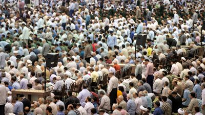 منذ عامين.. طهران تقيم أول صلاة جمعة عامة 