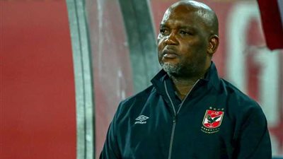 موسيماني على الدفع بأكرم توفيق في مركز الظهير الأيمن أمام  الحرس الوطني