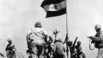 نجل أحد أبطال أكتوبر يروي حكايات والده البطولية 