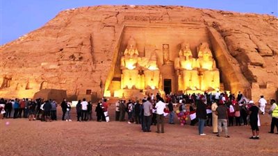 كبير مفتشي آثار أبو سمبل: الوزارة مهتمة بظاهرة تعامد الشمس  (فيديو)