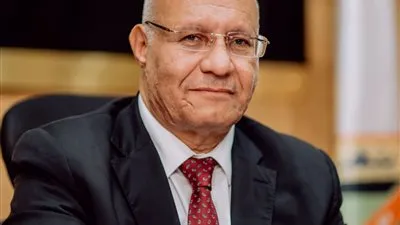 قرارات وزارية بتجديد تعيين 9 مديرين عموم بجامعة بنها