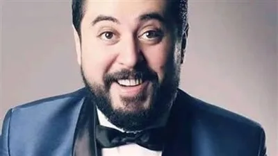 عمرو عبد العزيز ينضم لقائمة أبطال 