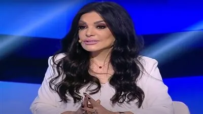 نضال الأحمدية تصدم أحمد عز بتصريح صادم