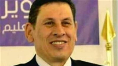 الصيادلة تهنىء سنجاب لاختياره بقائمة أفضل علماء العالم للعام الثاني