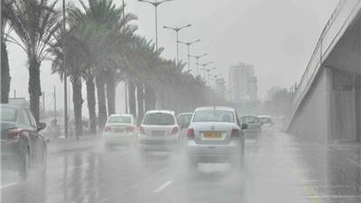 أمطار ورياح بهذه المناطق.. الأرصاد تعلن طقس الغد