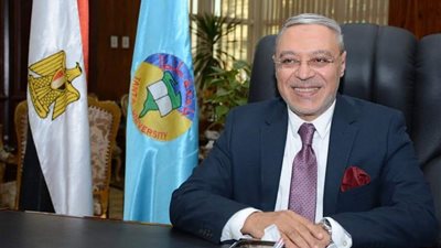 رئيس جامعة طنطا: لدينا 19 أستاذا في قائمة أفضل 2٪ من علماء العالم