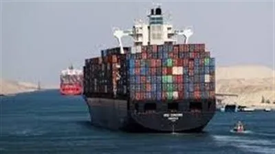قناة السويس تقلص تخفيض الرسوم على ناقلات الغاز المسال 10 % 
