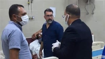 مستشفى السويس ينقذ مسئولين تابعين لوزارة الثقافة إثر حادث سير (صور)