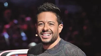 اليوم.. حماقي يطير إلى الأردن استعدادًا لإحياء حفلته