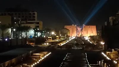 رئيس غرفة الشركات السياحية يزف بشرى سارة لشباب الأقصر بعد افتتاح طريق الكباش