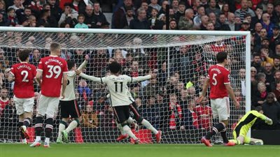  رايولا يُثير الجدل حول تجديد عقد بوجبا ويتهم إدارة يونايتد