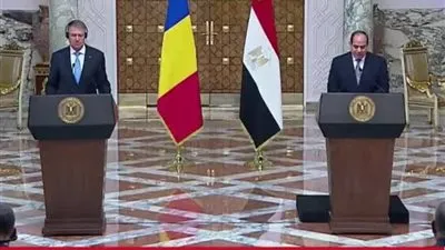 دبلوماسي سابق يكشف الهدف من زيارة رئيس رومانيا ولقائه بالسيسي (فيديو)