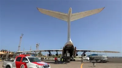 وفد أردني يتفقد مطار معيتيقة لتحديد إمكانية تسيير خط جوي مباشر مع ليبيا