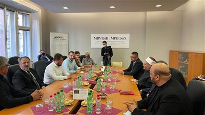 مفتي الجمهورية: الحوار بين أتباع الأديان انتصار حقيقي على التطرف والإرهاب