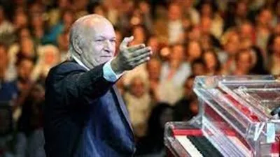 عمر خيرت نجم الليلة التاسعة لمهرجان الموسيقي 30