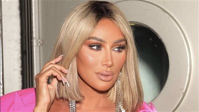 مايا دياب تقوم بعمل مقلب في مساعديها 