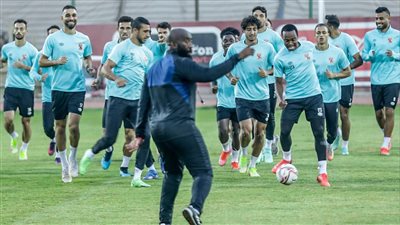 محاضرة فنية وتدريبات متنوعة وتقسيمة قوية في الأهلي استعدادًا لمباراة البنك 