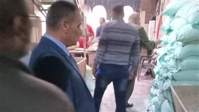 ضبط 17 طن مواد غذائية غير صالحة للاستهلاك الآدمي بالقليوبية