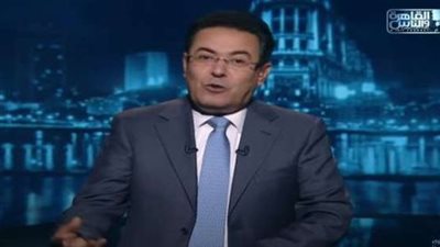 خيري رمضان يعلن التبرع بألف كتاب لمركز وادي النطرون