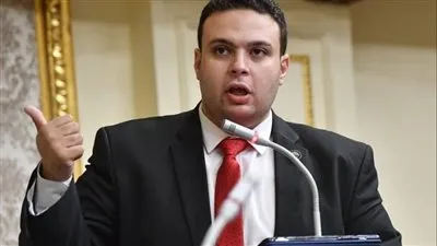 رئيس حزب العدل يطالب بإعادة فتح المزارات والأضرحة الدينية