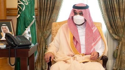 تفاصيل اللقاء بين أمير مكة المكرمة بالنيابة ورئيس جامعة الملك عبدالعزيز