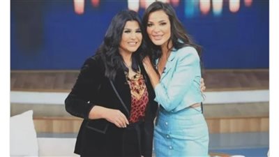 نادين نجيم ضيفة 