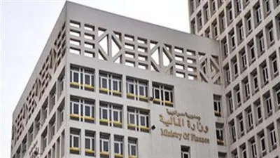 عاجل.. حقيقة تراجع الإنفاق الحكومي بشكل كبير على قطاعي الصحة والتعليم 