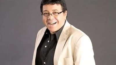 في عيد ميلاده الـ67.. أحمد آدم “القرموطي” الذي صنع اسمه بالضحك والدراما(بروفايل)