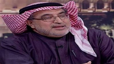 كاتب إماراتي لـ