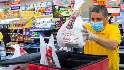 إنفاق المستهلكين عبر نقاط البيع يرتفع 29% خلال أسبوع